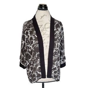 New York & Company Womens Size Small Kimono Open Cardigan Short Sleeve Short